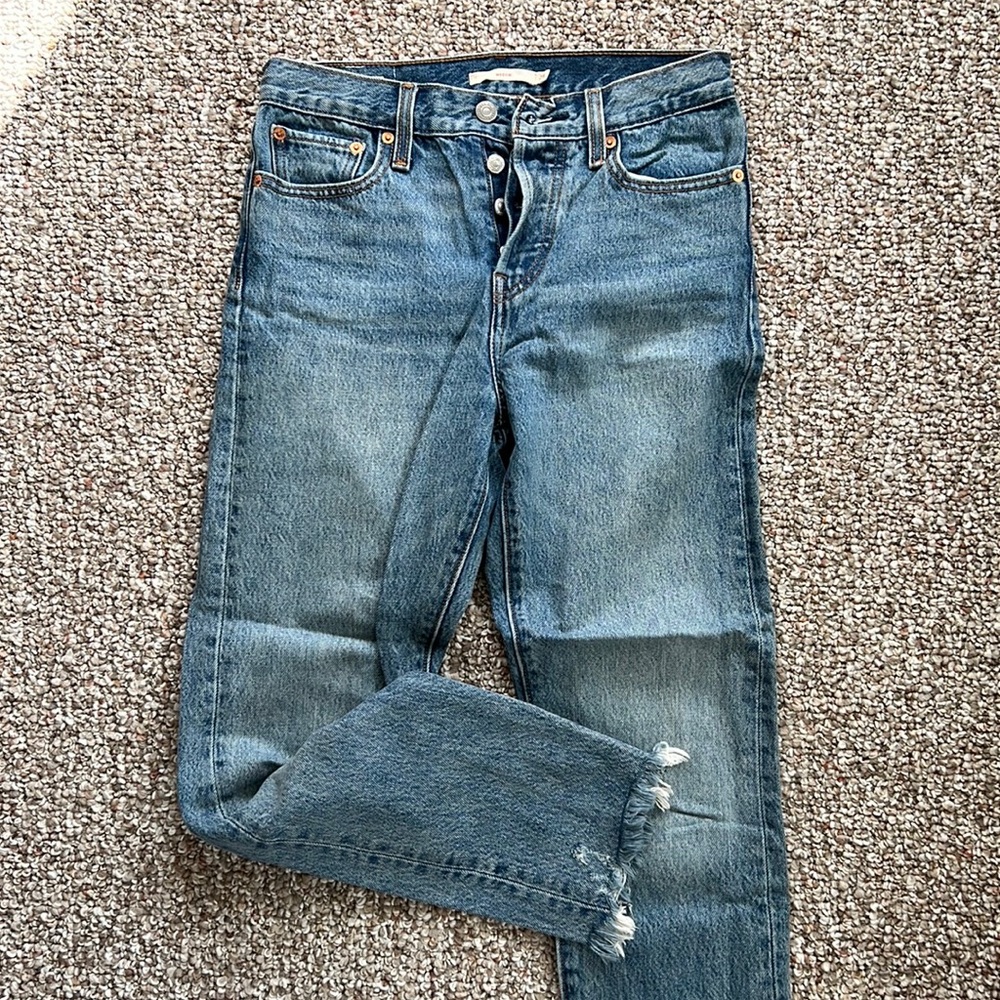 Levi’s Wedgie Straight